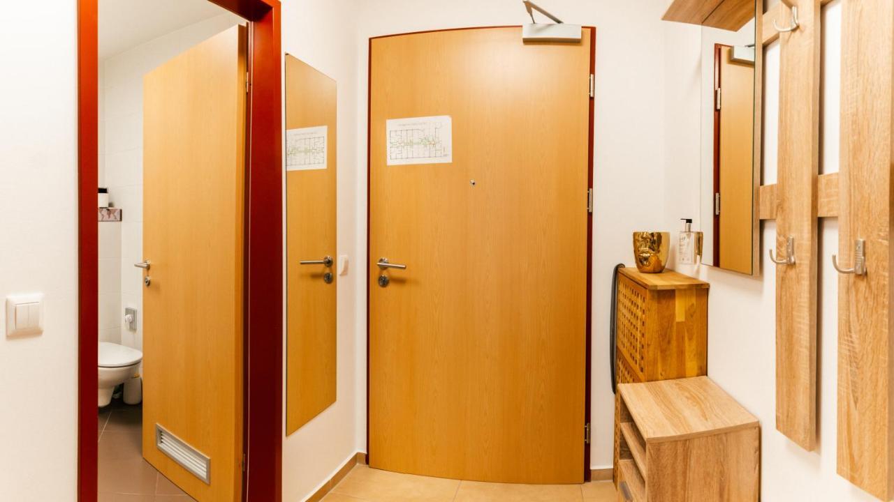 Bella Mura Blue Apartment モラフスケ・トプリツェ エクステリア 写真