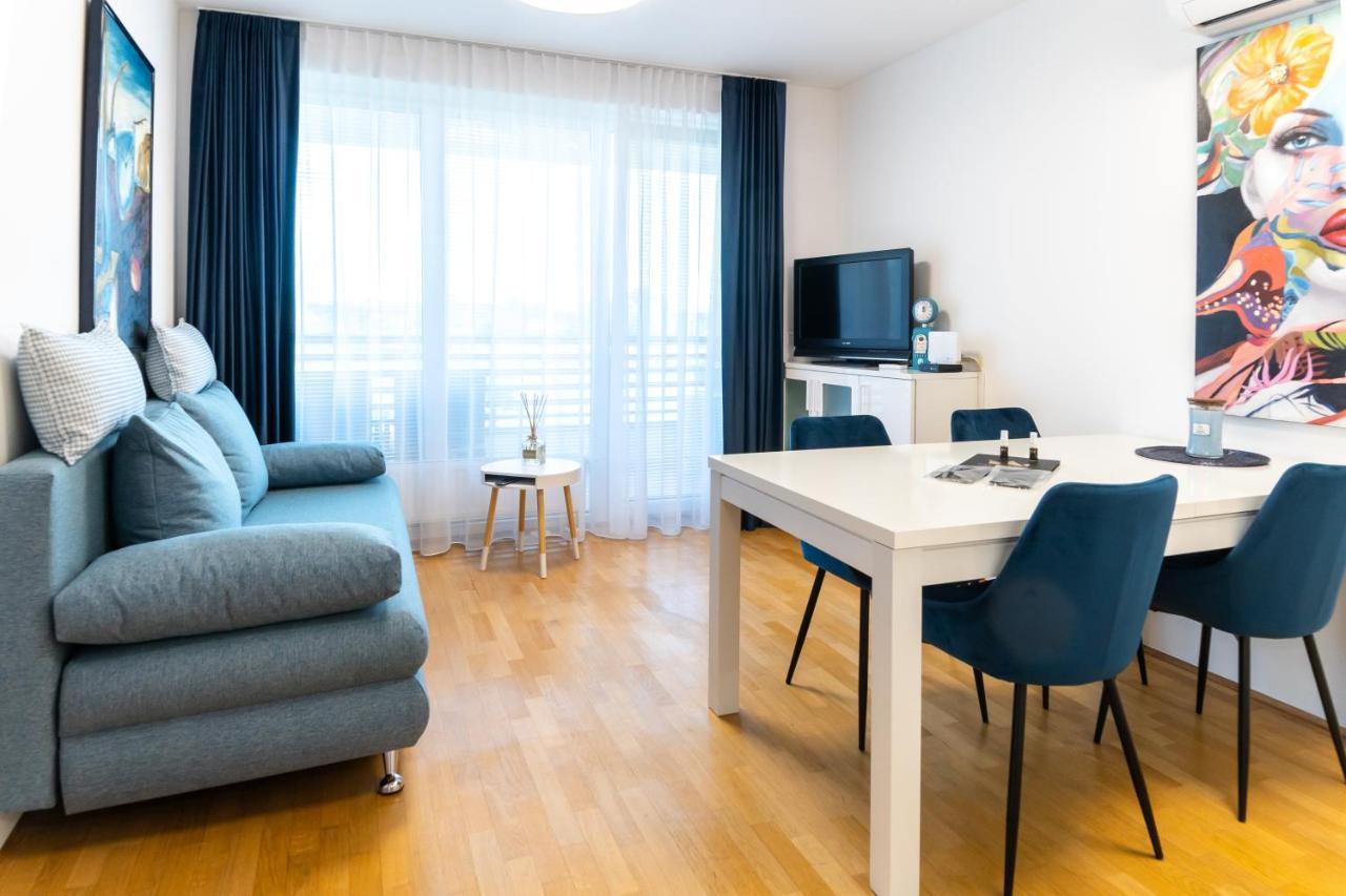 Bella Mura Blue Apartment モラフスケ・トプリツェ エクステリア 写真